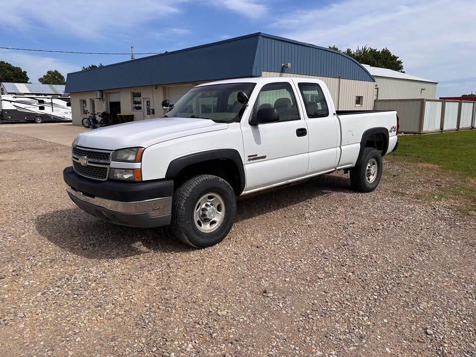 chevrolet silverado 2500hd 2005 1GCHK29275E335828 image chevrolet silverado 2500hd 2005 1GCHK29275E335828 image